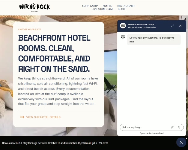 Hotel page on the Witch's Rock Surf Camp site: headline about beachfront rooms, copy and the support chat.